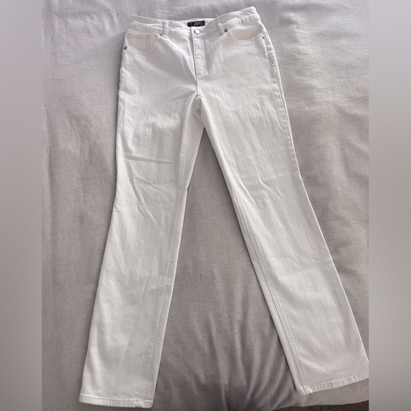 Chicos So Lifting White Jeans - Picture 3 of 6